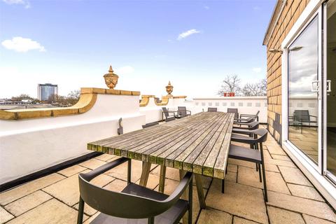 3 bedroom penthouse to rent, Cromwell Road, London, SW5