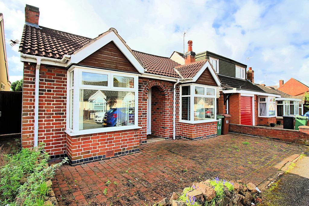Brighton Avenue, Syston, LE7 2 bed detached bungalow for sale £225,000