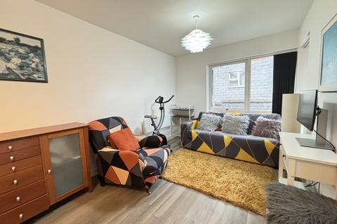 2 bedroom flat to rent - Halo House, 27 Simpson Street, M4 4GB
