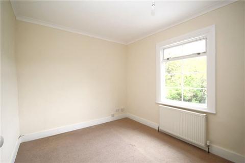 2 bedroom end of terrace house to rent, Spa Hill, London, SE19