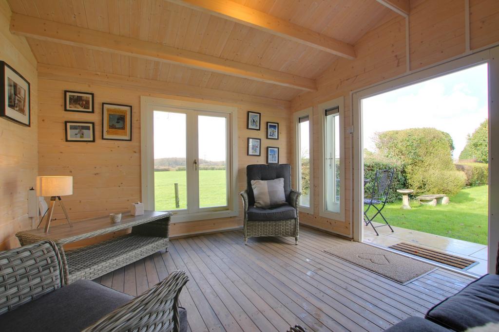 Summer house