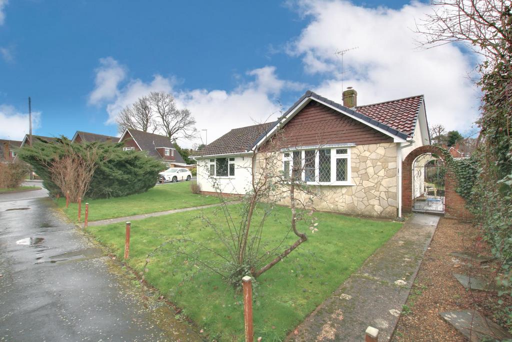 North Baddesley, Southampton 3 bed bungalow for sale £400,000
