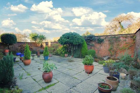 4 bedroom detached house for sale, Ampfield, Romsey