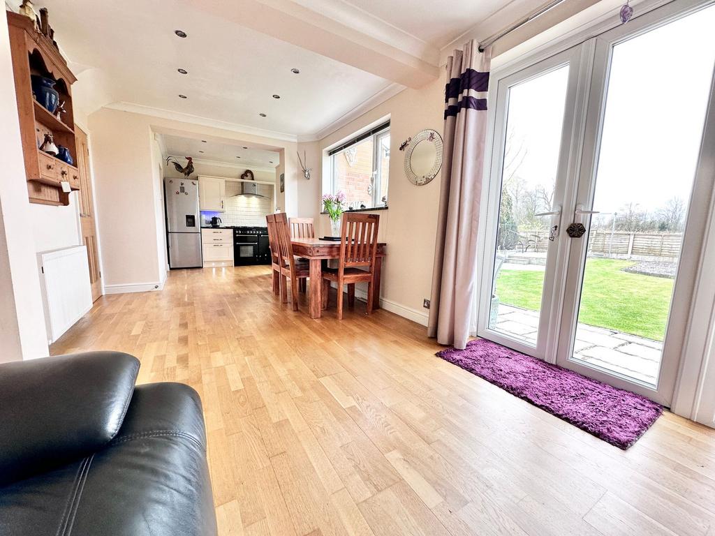Family dining kitchen