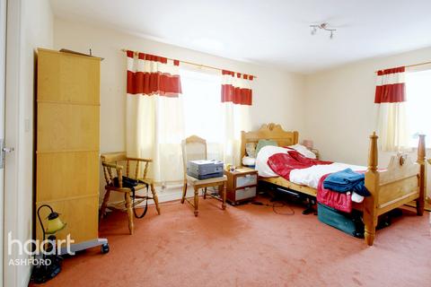 4 bedroom detached house for sale, High Ridge, Ashford
