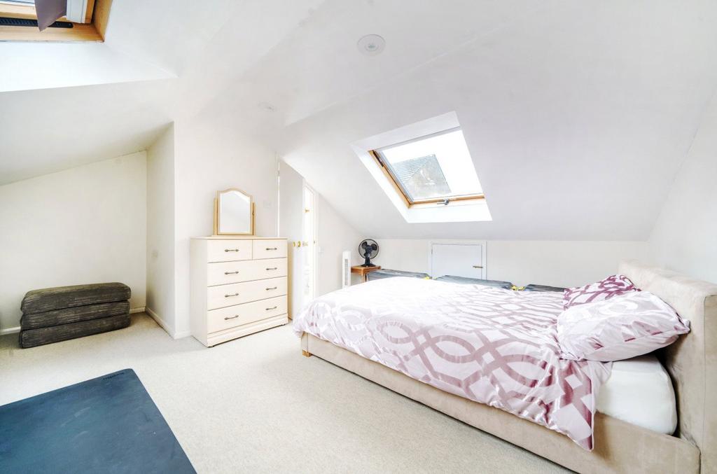 Main House Bedroom 1