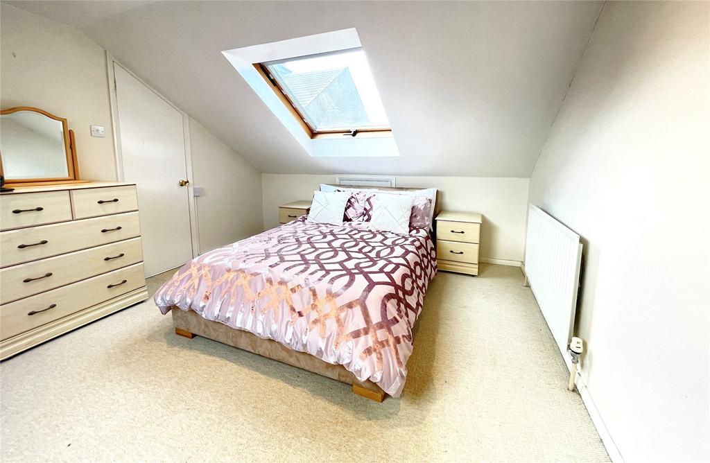 Main House Bedroom 1