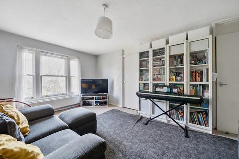 2 bedroom apartment for sale, Somerset Gardens, London