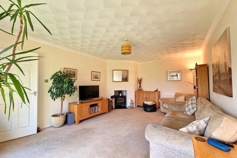 3 bedroom detached bungalow for sale - Lockhart Road, Ellingham, Bungay