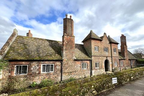 1 bedroom apartment to rent, CASTLE RISING - Almshouse Vacancy for  single ladies aged 55 or over