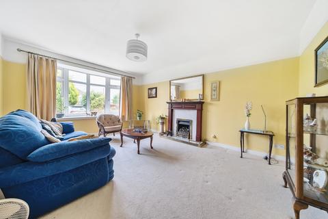 24 Chescombe Road, Yatton, Bristol, BS49 4EN