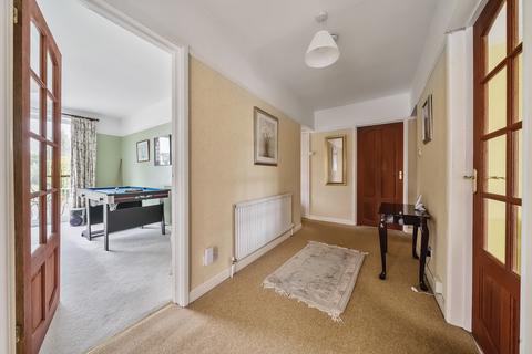 24 Chescombe Road, Yatton, Bristol, BS49 4EN
