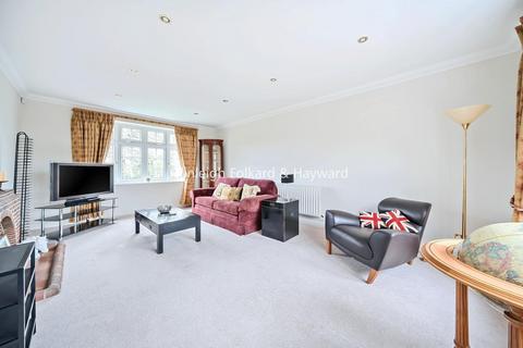 2 bedroom flat for sale, St Pauls Cray Road, Chislehurst