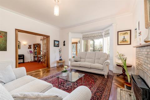 4 Buckstone View, Edinburgh, EH10 6PE