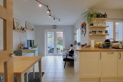 8b Ash Close, Romsey, SO51 5RX
