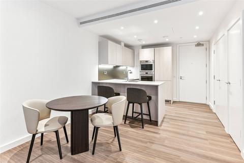 Studio to rent, Bloom West, Nine Elms Lane, SW11