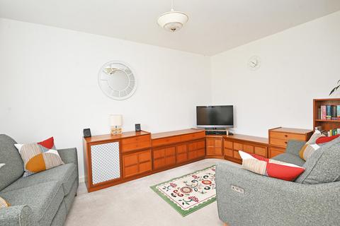 18 Thomas Drive, Killinghall, Harrogate, HG3 2FA