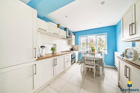 46 Saffron Platt, Guildford, GU2 9XZ