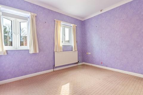 1 bedroom retirement property for sale, Lilac Court, Scartho, Grimsby, N.E Lincolnshire, DN33