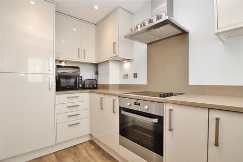 8 Foxleigh Grange, Bisley, Woking, GU24 9AQ