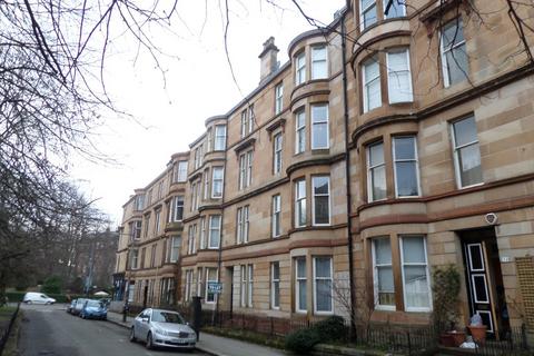 3 bedroom apartment to rent, Woodlands Drive, Glasgow G4