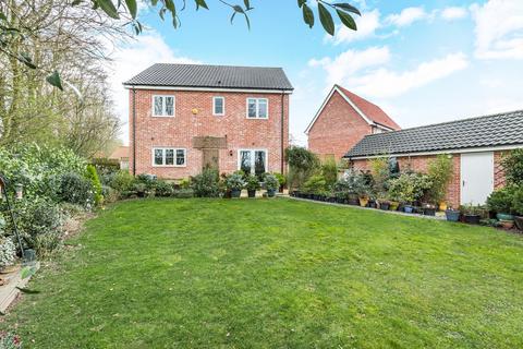 4 bedroom detached house for sale - Watton