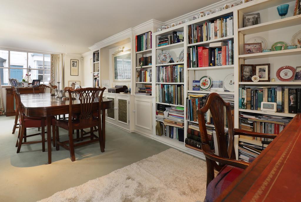 14 QH Reception Room 2
