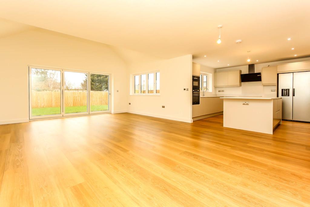 Lounge/Kitchen/Dining Room