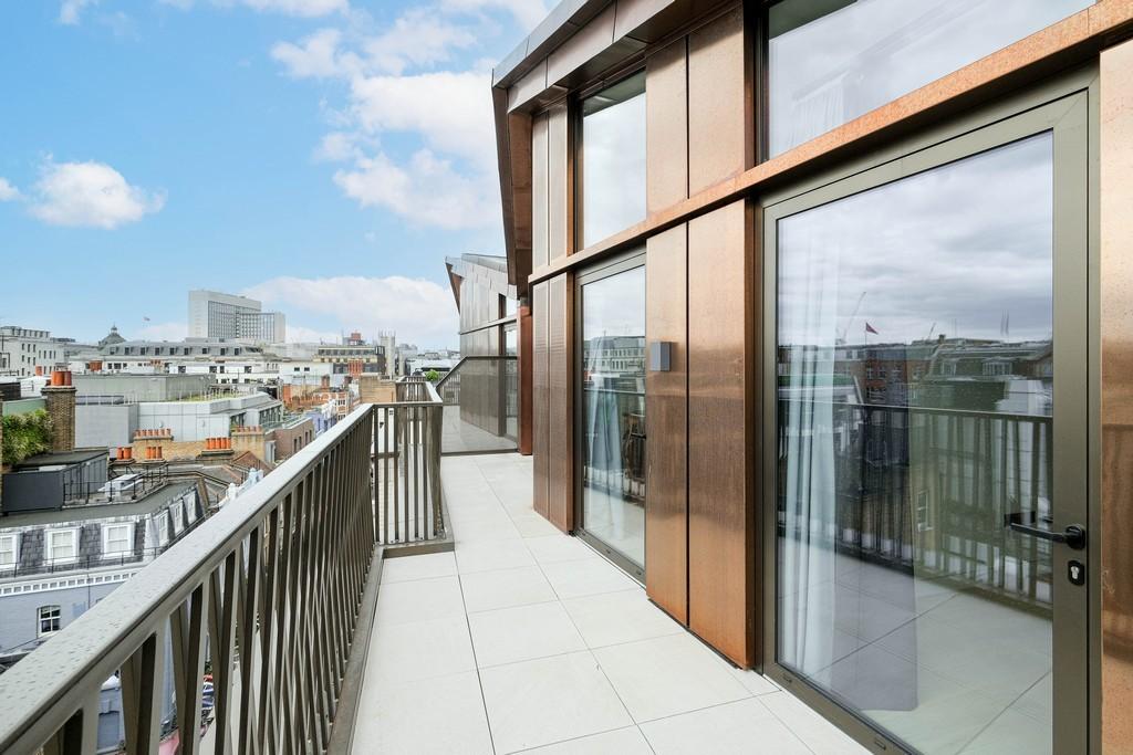 Terrace &amp; view