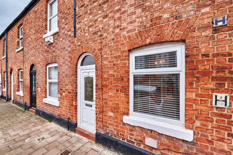 2 bedroom end of terrace house for sale, Nelson Street, Cheshire CH1