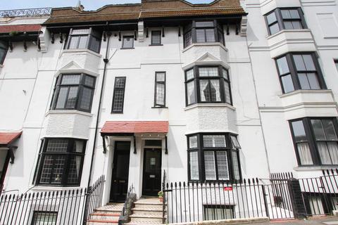 1 bedroom apartment to rent, Queen Square, East Sussex BN1