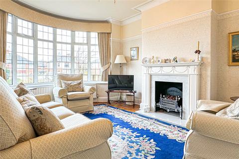 581 Broadway, Chadderton, Oldham, OL9 8DW