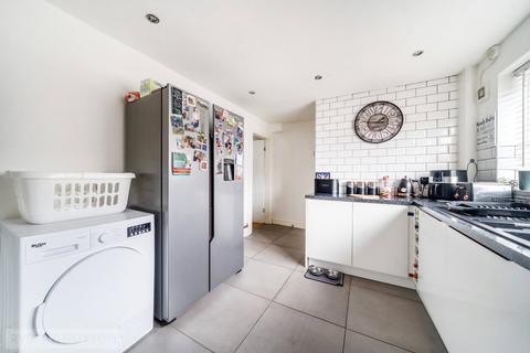 96 Abbey Road, Middleton, Manchester, M24 6HQ