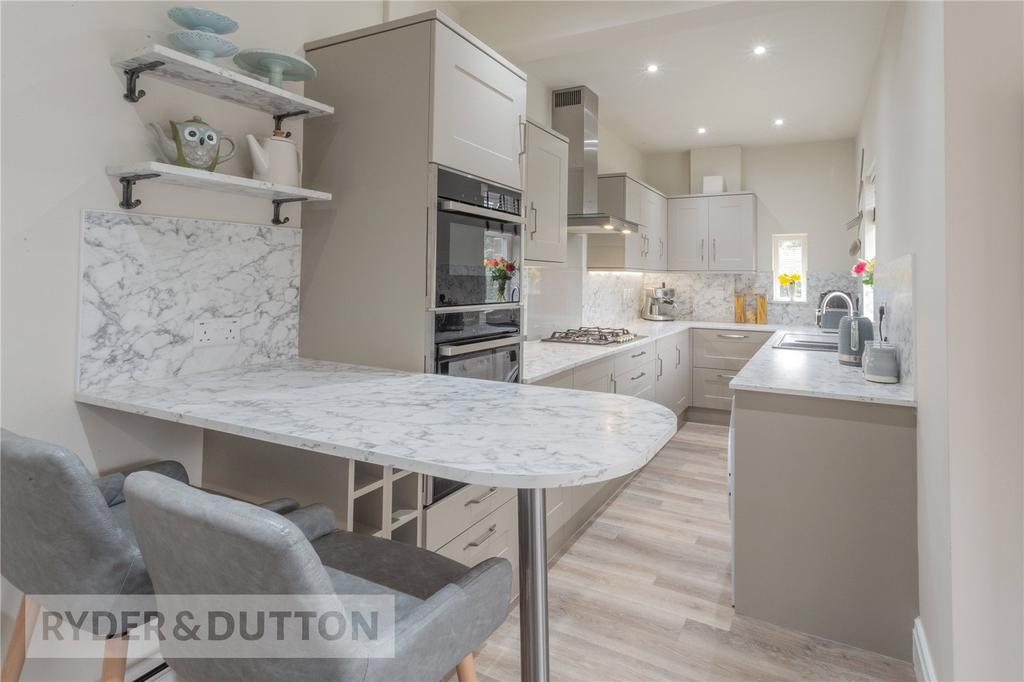 Kitchen / Dining
