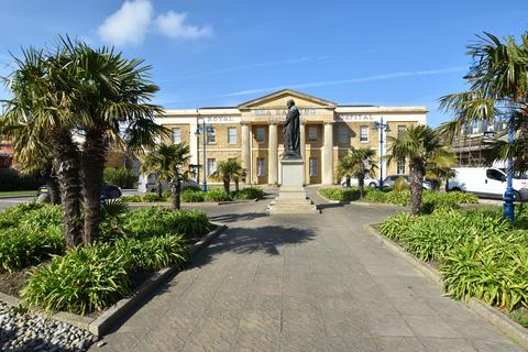 Royal Seabathing, Canterbury Road, Margate