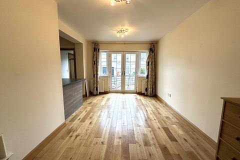 4 bedroom terraced house to rent - Montrose Drive, Bearsden - Coming Soon!