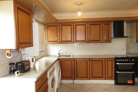 20 Somerset Road, Southall, UB1 2TP