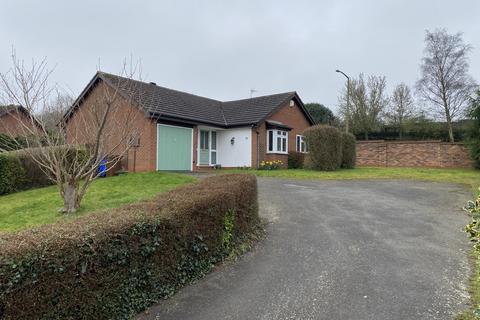 2 bedroom detached bungalow for sale - Greenvale Close, Burton-on-Trent
