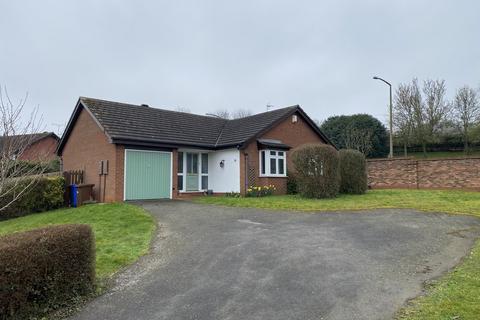 2 bedroom detached bungalow for sale, Greenvale Close, Burton-on-Trent