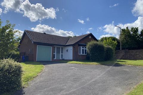 2 bedroom detached bungalow for sale, Greenvale Close, Burton-on-Trent