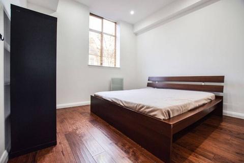2 bedroom flat to rent, 1a Jedburgh Road, London E13