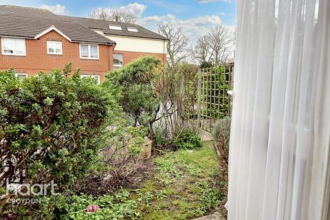 2 bedroom retirement property for sale, Warham Road, South Croydon