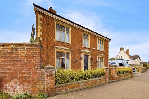 London Road, Harleston