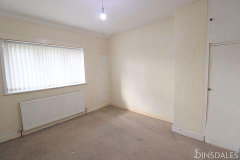 3 bedroom semi-detached house for sale - Thornton Road, Fairweather Green, Bradford, BD8 0LE