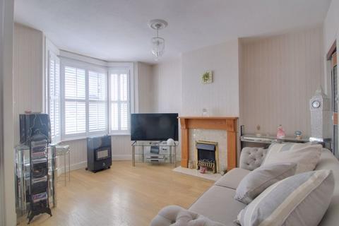 2 bedroom terraced house for sale - Lansdowne Road, Purley