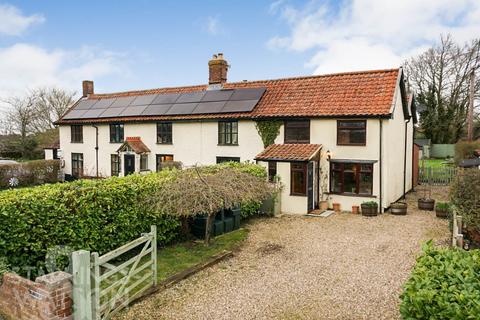 3 bedroom semi-detached house for sale, Long Stratton Road, Forncett St. Peter, Norwich