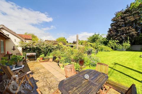 3 bedroom semi-detached house for sale, Long Stratton Road, Forncett St. Peter, Norwich