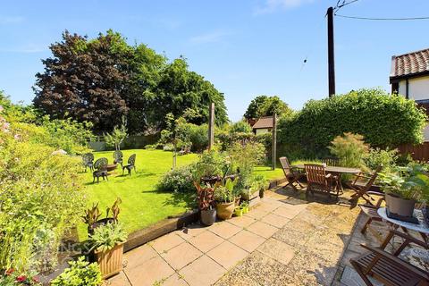 3 bedroom semi-detached house for sale, Long Stratton Road, Forncett St. Peter, Norwich