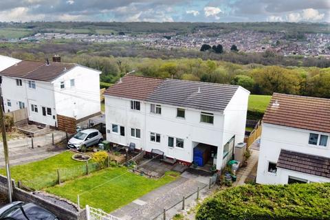 4 bedroom semi-detached house for sale, 3 Meadow Rise, Brynna, CF72 9TA