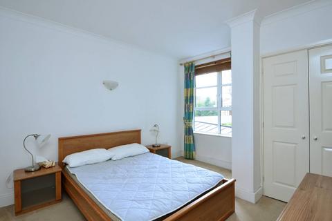 2 bedroom flat to rent, Worple Road, Wimbledon, London, SW19